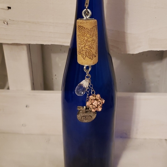 Wine Bottle, Liquor Bottle Charms,Key Chain - Picture 5 of 12